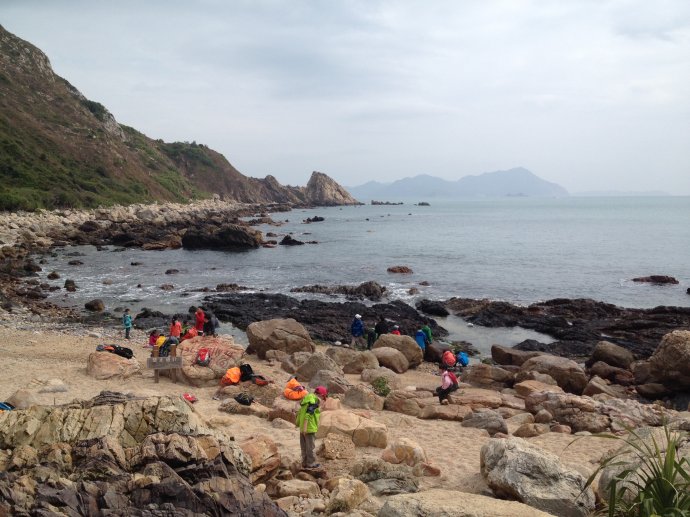深圳东西涌海岸线穿越-用行动证明团队拼搏坚不可摧。