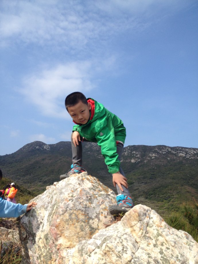 深圳东西涌海岸线穿越-用行动证明团队拼搏坚不可摧。