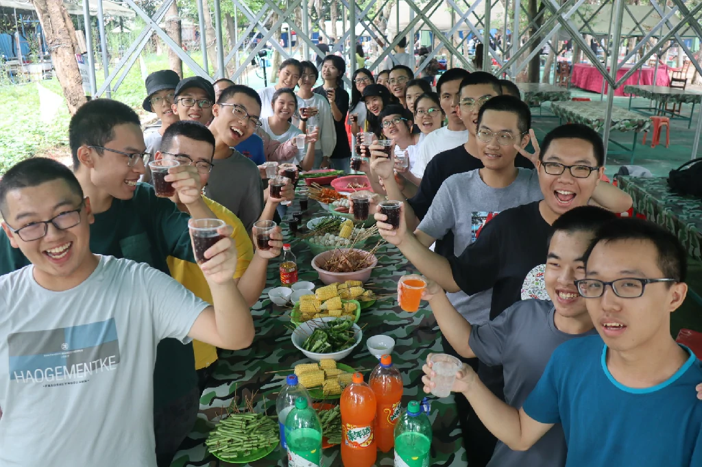 华南农业大学·学生班级活动精彩纪实-我们正青春