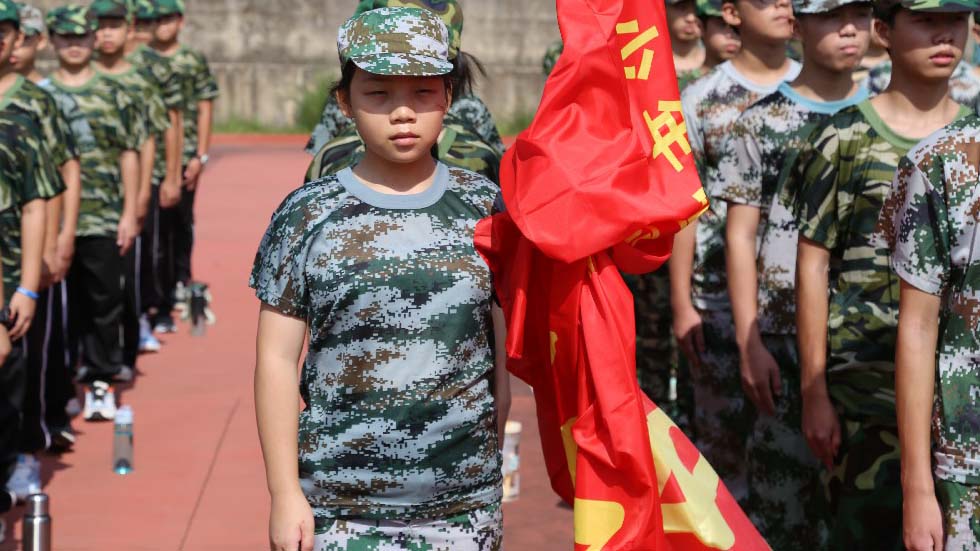 逐梦青春,报效祖国!看秀田少年军训正当时