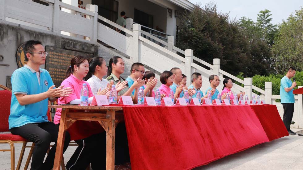 逐梦青春,报效祖国!看秀田少年军训正当时